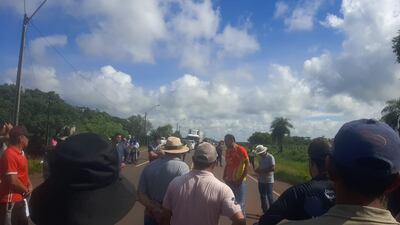Manifestación de tomateros en Caaguazú.