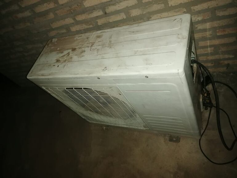 Uno de los compresores recuperados.