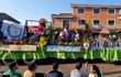 Colorido desfile llenó de alegría la capital de Misiones por la llegada de la primavera.