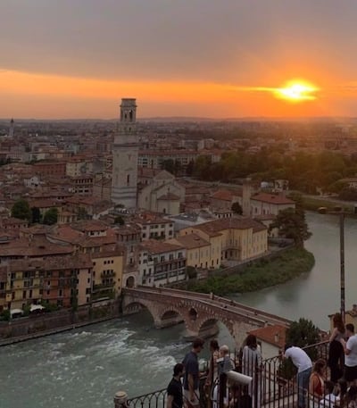 Panorámica de Verona en el mirador de Castel San Pietro. (Andrea Insa Marco/EFE).