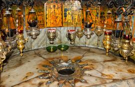 El pesebre por antonomasia es el lugar del nacimiento de Jesús en Belén.