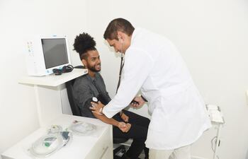 Los pobladores de Ciudad del Este y alrededores cuentan con atenciones médicas de manera gratuita, en UCP.