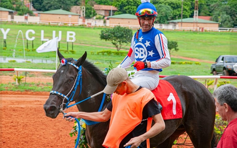 /pf/resources/images/abc-placeholder.png?d=2416