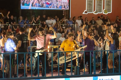 Conciertos, carnaval, playa y teatro este fin de semana en Encarnación