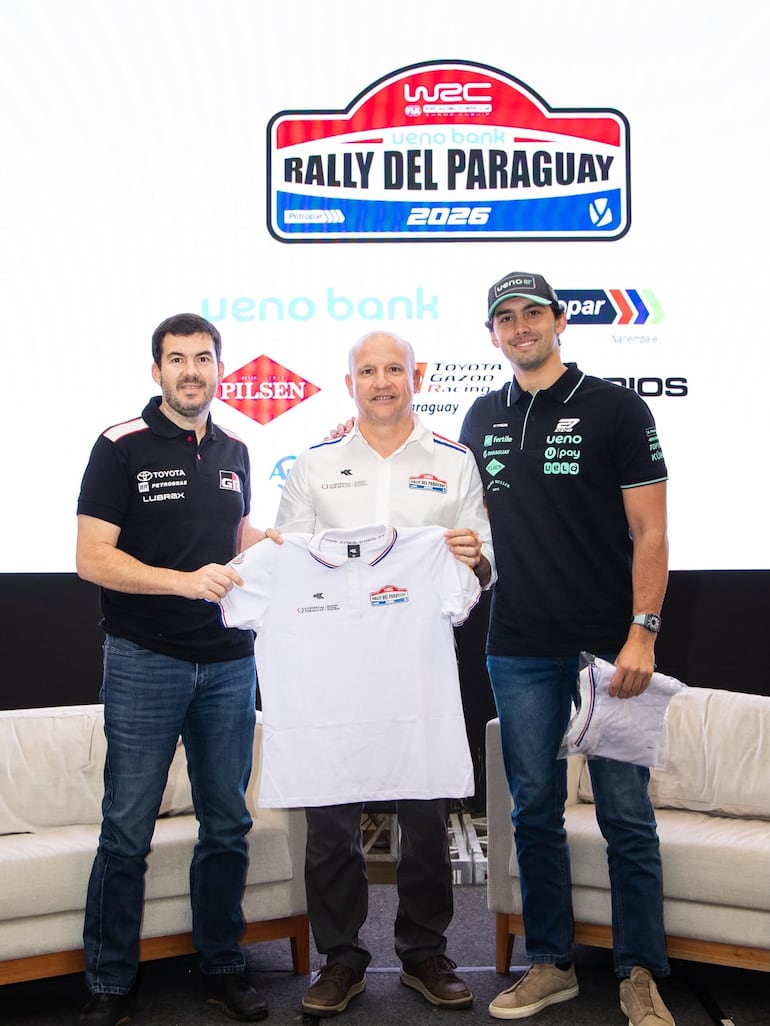 De izquierda a derecha: Alejandro Galanti, César Marsal y Diego Domínguez Bejarano.
