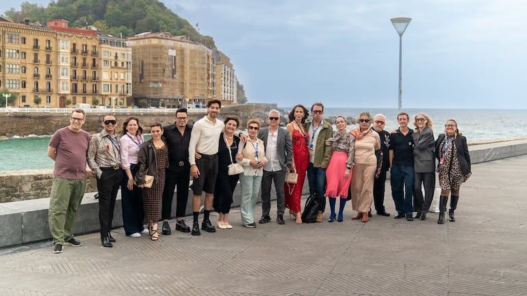 El elenco de Narciso participó del cocktail del director de la 74ª edición del Festival de Cine de San Sebastián, compartiendo junto a realizadores, actrices, actores y referentes de la industria cinematográfica internacional.