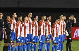 Paraguay ganó por primera vez bajo la conducción de Guillermo Barros Schelotto.