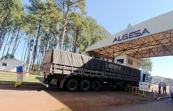 La carga incautada está depositada en la terminal de cargas Algesa, en Ciudad del Este.