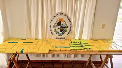 80 kilos de cocaína encontradas en un lujoso vehículo al mando de un paraguayo y su familia.