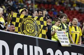 Los hinchas de Borussia Dortmund en el partido frente a Monterrey por los octavos de final del Mundial de Clubes 2025 en Atlanta, Georgia, Estados Unidos.