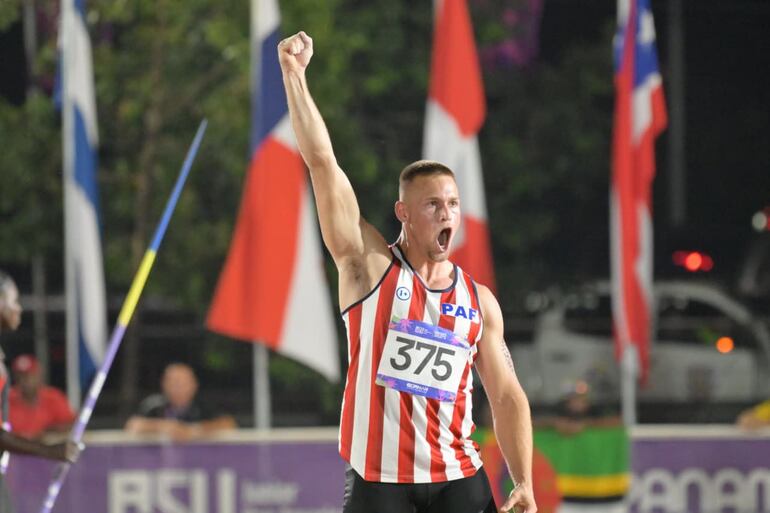 Lars Flaming, campeón panamericano con un récord de 81.56.