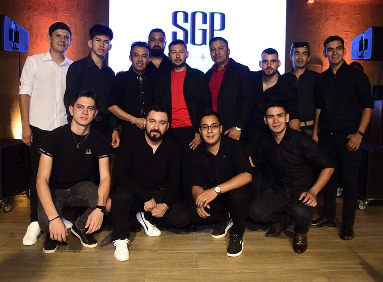 Banda Tava’i recibió el galardón de Oro por "Partido en dos"