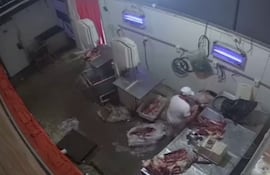 Cámaras descubren hurto de carne en conocido local de San Lorenzo