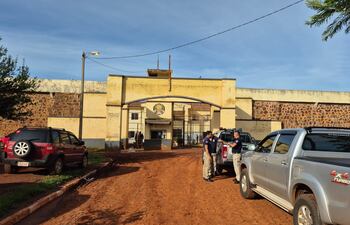 Intervención policial en la Penitenciaría Regional de Pedro Juan Caballero.