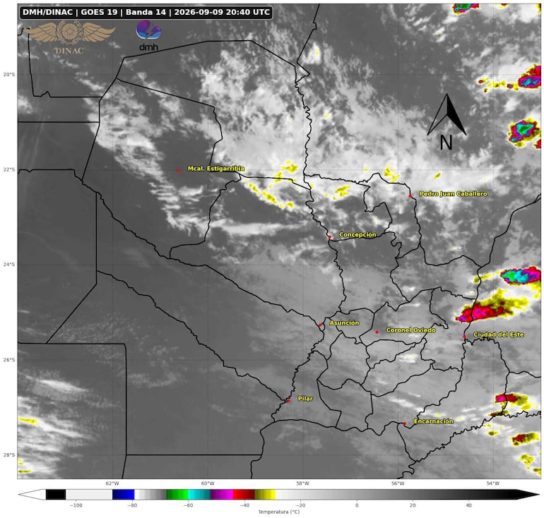 Mapa satelital muestra cobertura de nubes sobre Paraguay, con ciudades marcadas como Asunción y Ciudad del Este.