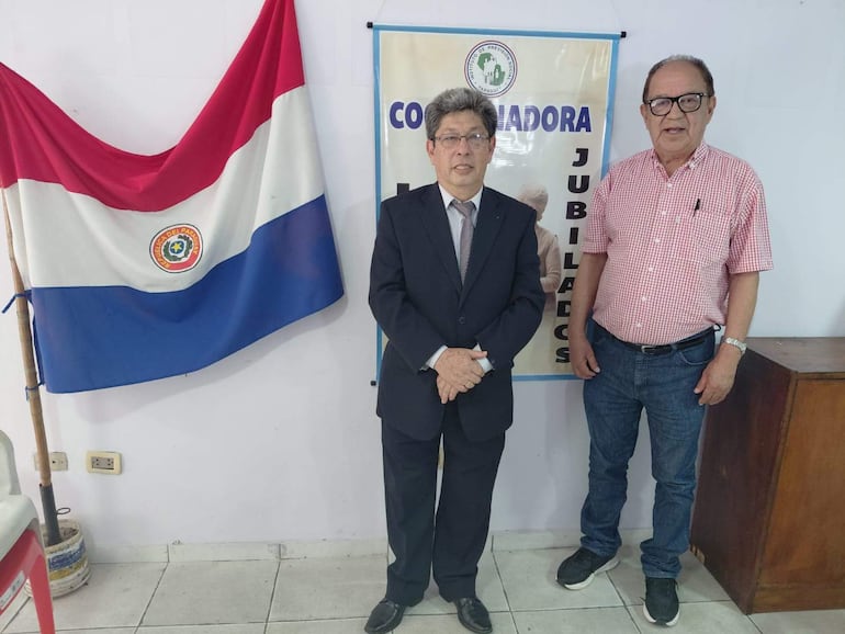 Representantes de la Unión de Jubilados del  Paraguay