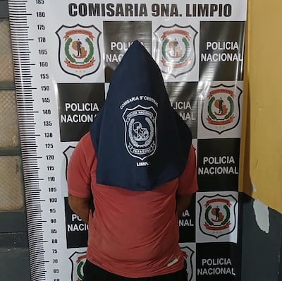 Detienen en Limpio a presunto ladrón de motocicleta que intentó huir