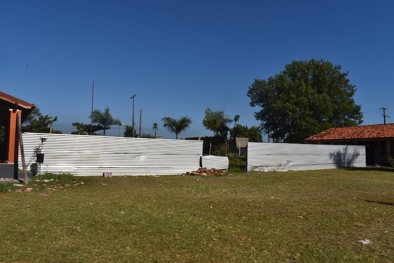 Los encargados del Colegio María Auxiliadora pide al Ministerio de Educación que los trabajos sean terminados lo antes posible  