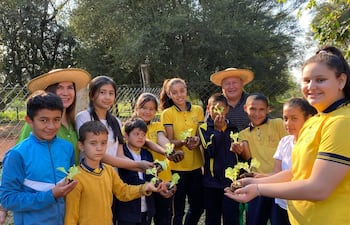 Arroyos y Esteros: comunidad emprendedora apunta a fortalecer la agricultura sostenible en los jóvenes