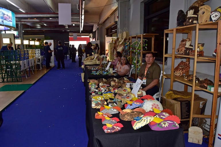 Apertura Feria internacional de Turismo Fitpar en el Centro de Convenciones del Mariscal.