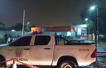 Técnico fallece tras golpe en la cabeza por portón automático en Capiatá.