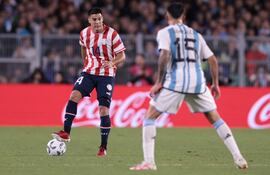 Ivan Ramirez en el partido contra Argentina. Ayer fue convocado en lugar del suspendido Robert Rojas.