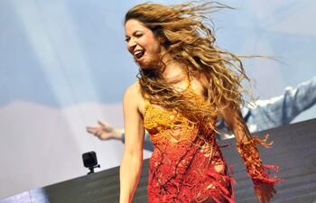 La cantante colombiana Shakira nació el 2 de febrero de 1977, en el Año de la Serpiente.