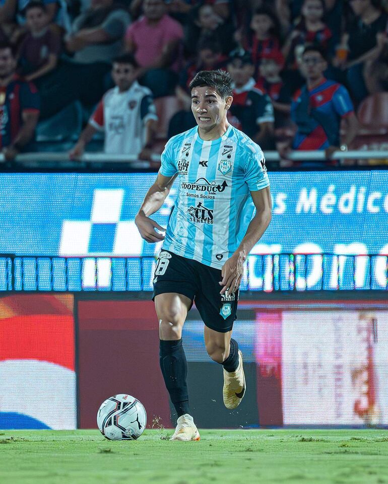 Marcelo Rubén Acosta (22 años), con 31 partidos disputados en Guaireña.