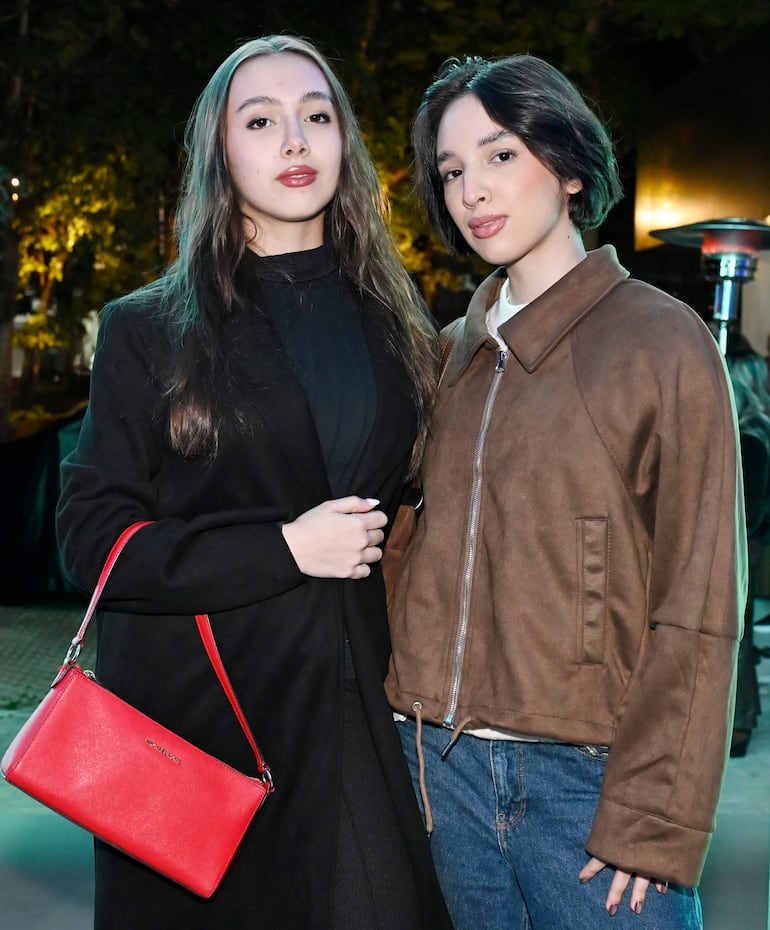 Lanzamiento de la nueva GEELY EX5 EM-i