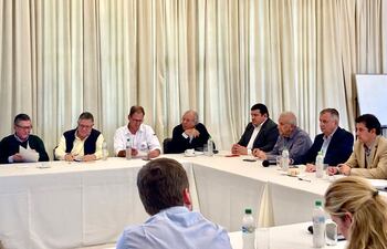Fotografía de la reunión del Consejo Asesor Agrario en el local de Capeco, el lúnes último.