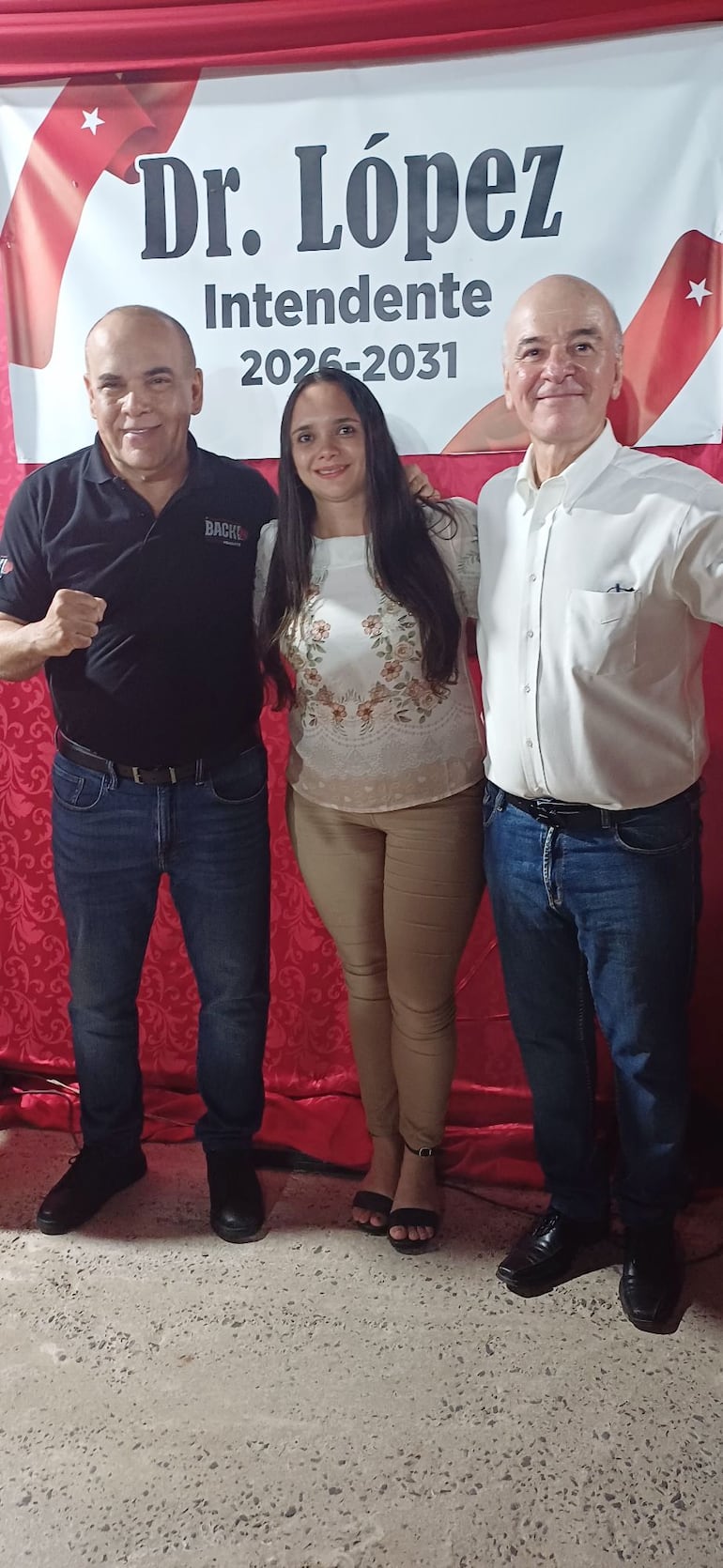 El senador Basilio "Bachi" Núñez, Marta Santacruz y el intendente Luis López. 