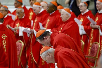 Cardenales ayer miércoles durante una misa en memoria del papa Francisco, en la basílica de San Pedro.