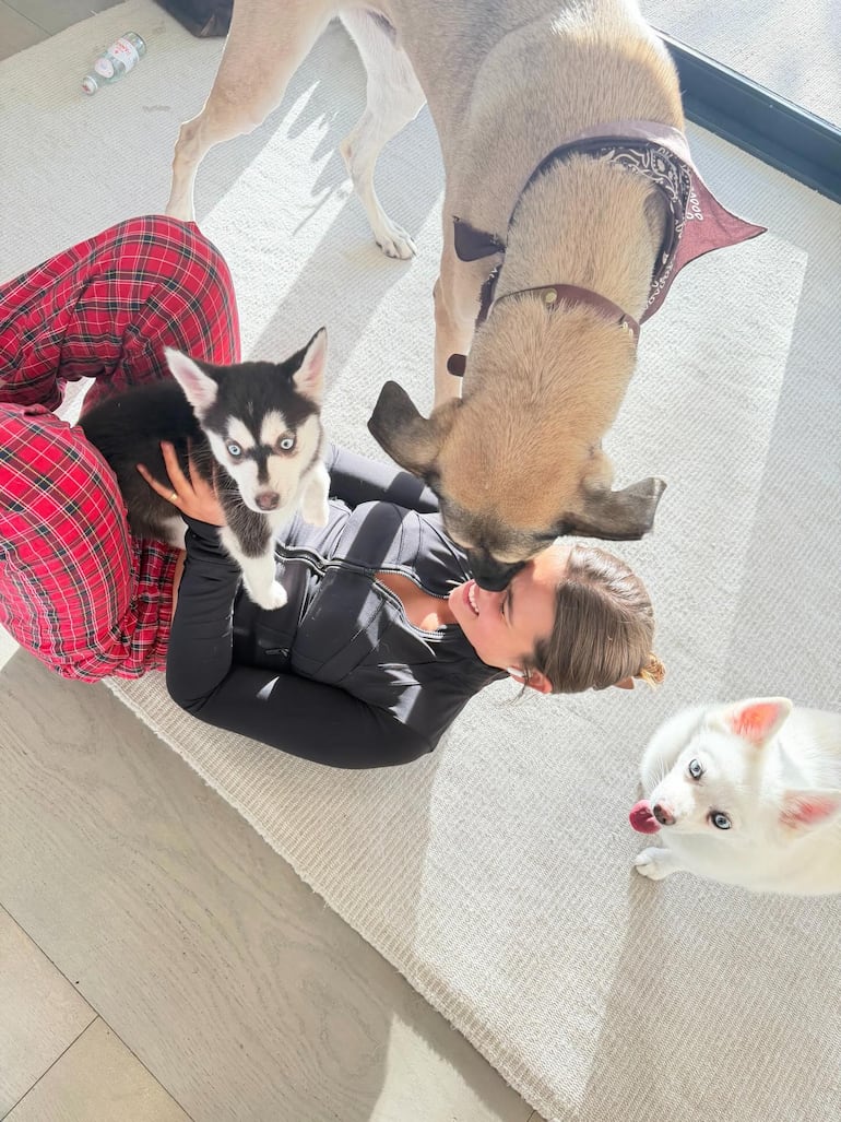 El tierno Aspen mimándose con Arabella. (Instagram/Ivanka Trump)