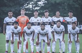 Los franjeados lideran cuatro de seis categorías, Libertad será su próximo rival