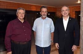 Massimo Bortoletto, Marcello Fondi, embajador de Italia, y Fernando Beconi, presidente de la Cámara de Comercio Ítalo-Paraguaya.