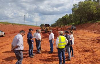 Autoridades del MOPC verificaron los trabajos del "Corredor Norte".