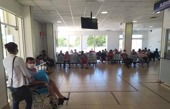 El paciente que requiere de una cirugía debe presentar una solicitud de admisión, según el IPS.