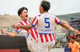 Goleada pynandi a Colombia para anotarse a la final del Sudamericano de fútbol playa que se disputa en Lima, Perú.