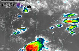 Alertan de tormentas para Asunción y otros siete departamentos para la noche de hoy.