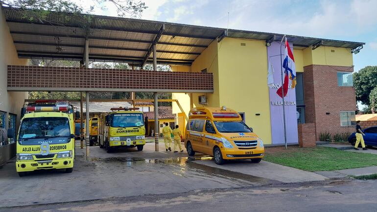 Bomberos Voluntarios de Villa Elisa precisan de guantes, cascos, botas, chaquetas y todo tipo de donaciones que puedan servir para el cuartel.
