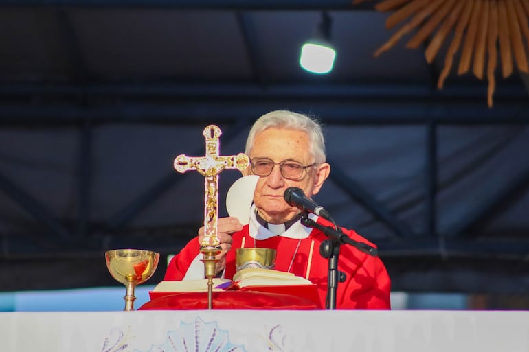 Caacupé: Obispo pide más paciencia y humildad en medio de una sociedad marcada por el miedo y la intolerancia