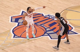 New York Knicks y San Antonio Spurs animan esta noche el cuarto partido de las Finales de la NBA, en el Madison Square Garden.