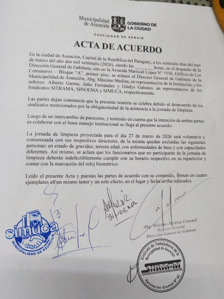 Acta firmada por los sindicatos municipales y el jefe de Gabinete, Máximo Medina.