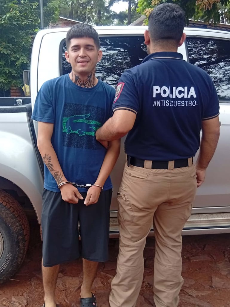 Alejandro Daniel Benítez Ramírez, capturado e imputado por coacción y estafa.