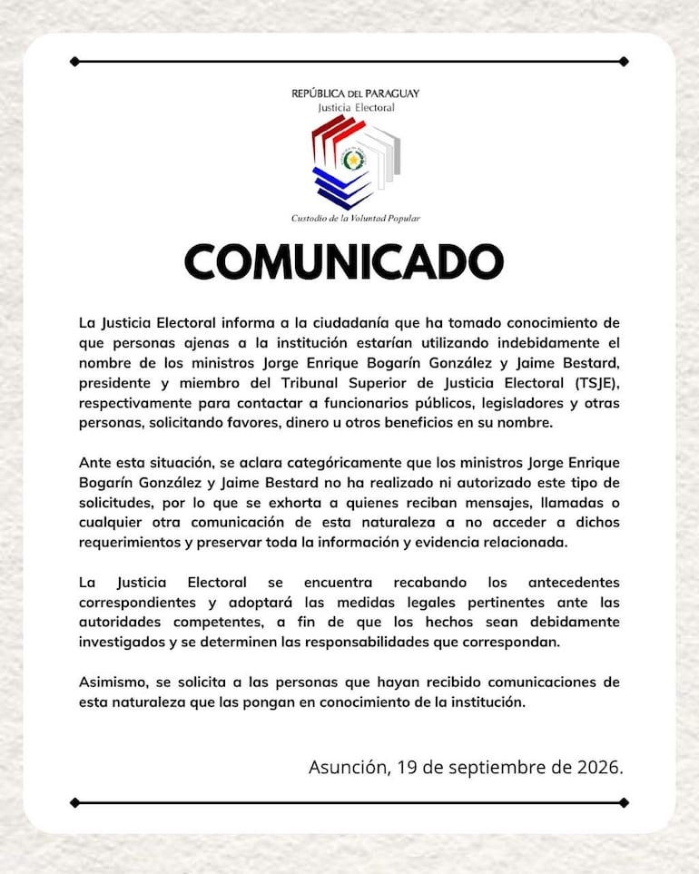 Comunicado de la Justicia Electoral de Paraguay sobre el uso indebido de nombres de ministros, con logo institucional y texto visible.