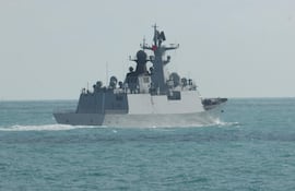 La armada de China expulsa un buque de Países Bajos del disputado mar de China Meriodinal.