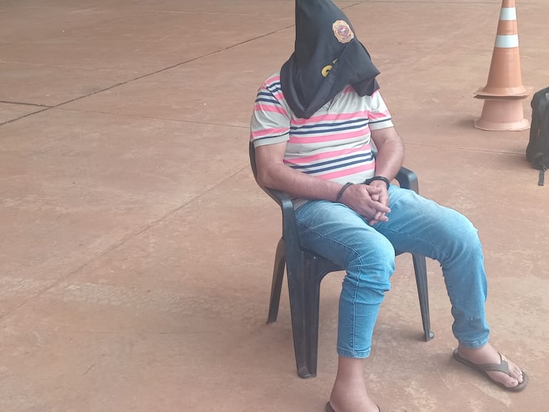 Conductor del camión detenido con droga en su interior.