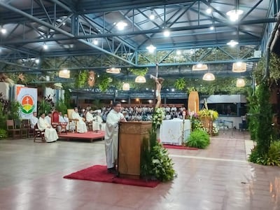 Fray Leoncio Vallejos, de la orden de los dominicos, predicó en la misa de las 03:00 del 8 de diciembre.