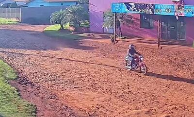 El asaltante fue captado por cámaras de circuito cerrado.