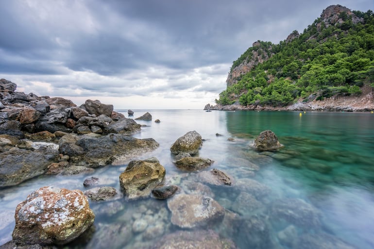 Cala Tuent, sierra de Tramuntana, islas baleares, Mallorca, España.